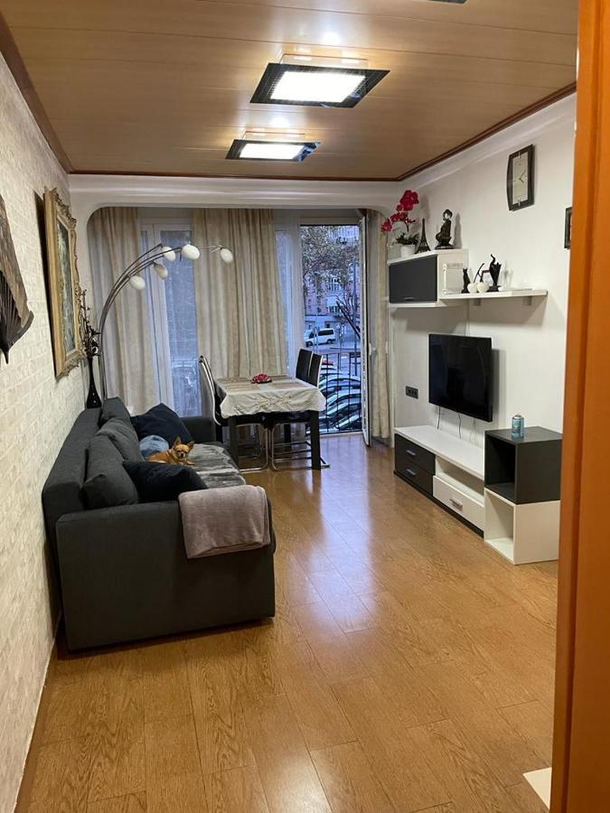 Cozy Flat Apartman Sant Adrià de Besòs Kültér fotó